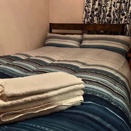 度假居 Spacious 4 Bedroom With 2 Bathrooms With Garden And Parking In Dublin *